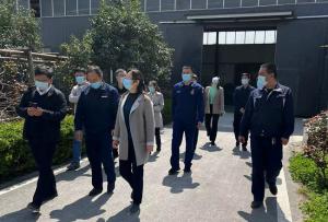 馬村區(qū)王婕區(qū)長(zhǎng)帶領(lǐng)消防，安全等一行人員來(lái)我廠(chǎng)檢查指導(dǎo)工作